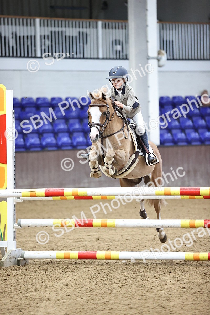 SBM_000933 - Class 4 - Springboard 128cm 138cm Restricted Handicap 90cm 1.00m