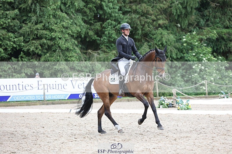 240523-181020-06336 - 320-CARPO_VIVENDI-Jack_Pinkney