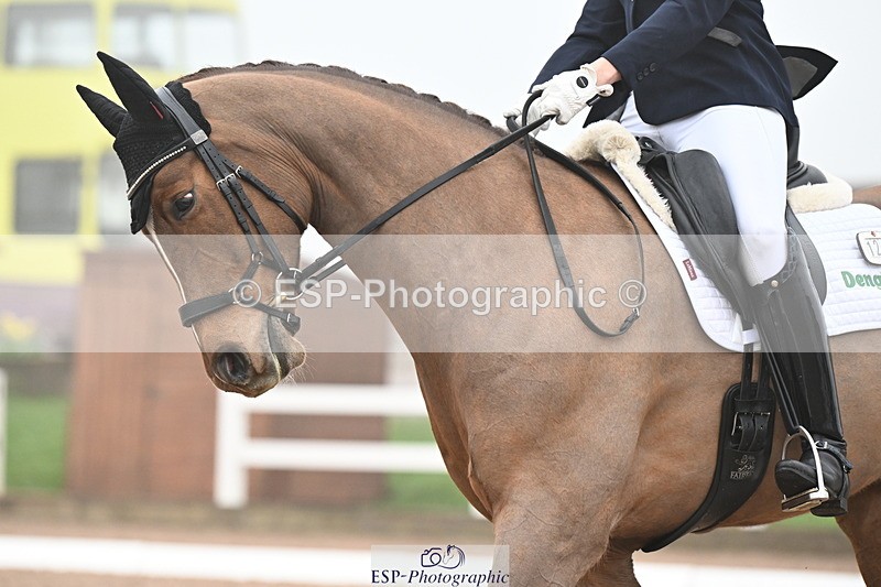 240217A-111409-01606 - 124-Anna.miller-fantabulous