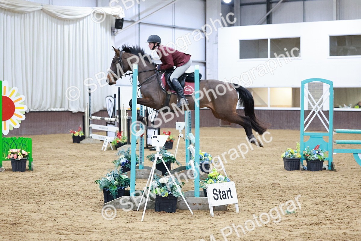 SBM_007423 - Class 24 - Nupafeed Supplements Senior Discovery/ 1m Open