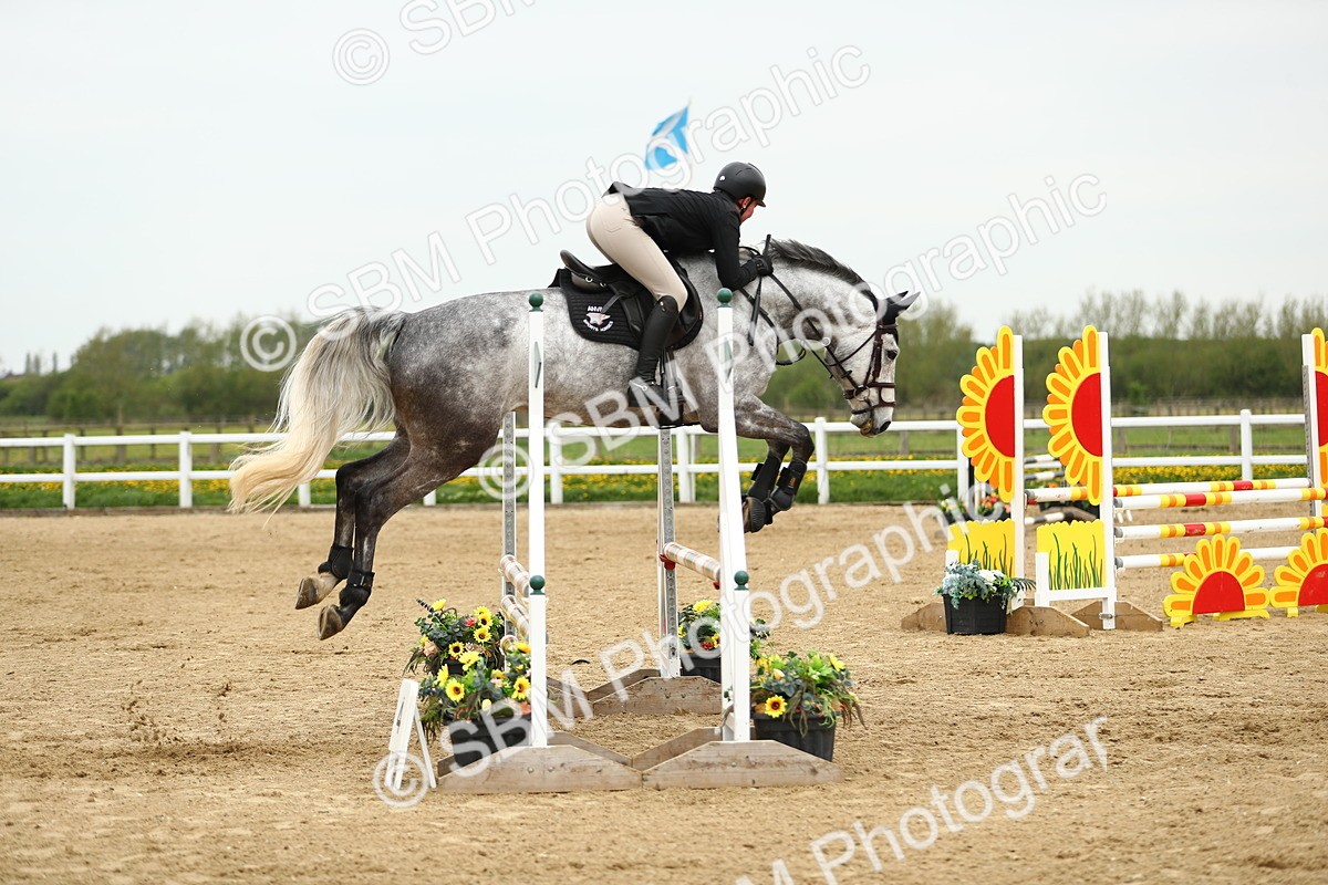 SBM_000574 - Class 2 - Senior British Novice 90cm