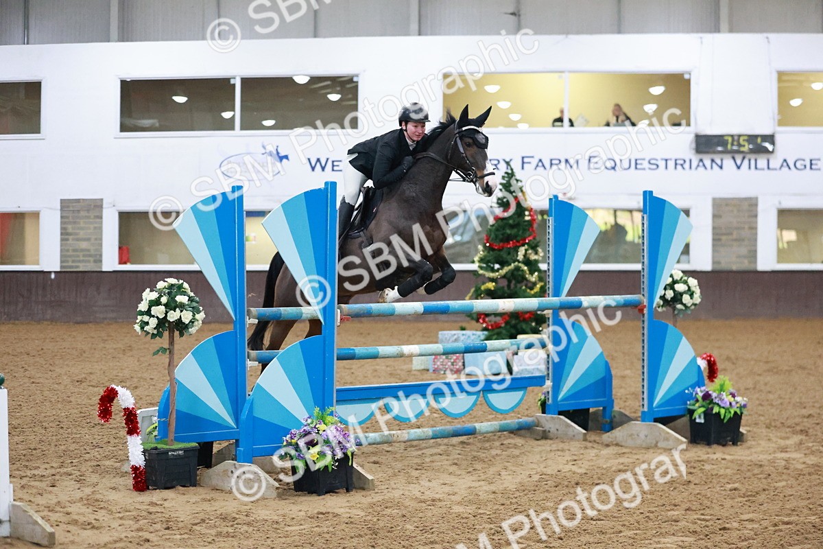 SBM_001228 - Class 5 - Senior Foxhunter 1.20m