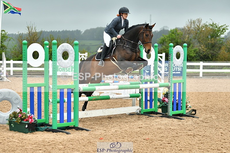 230505A-121241-03712 - Cls 15 85cm Amateur Quali