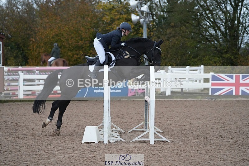 251109-084134-03058 - Cls 15 British Novice and 90cm Open