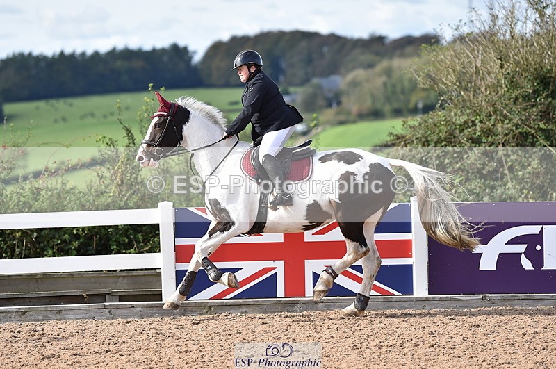 231015A-130408-08189 - Cls 25 95cm Amateur Q 2nd R