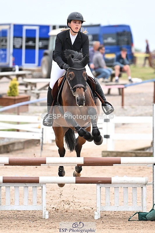 250727-083251-08548 - Cls 31 British Novice and 90cm