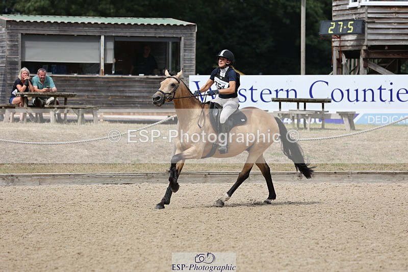 250803A-152507-15757 - Q-751-Fiona.Lewis-BALLYANNY.BUTTONS