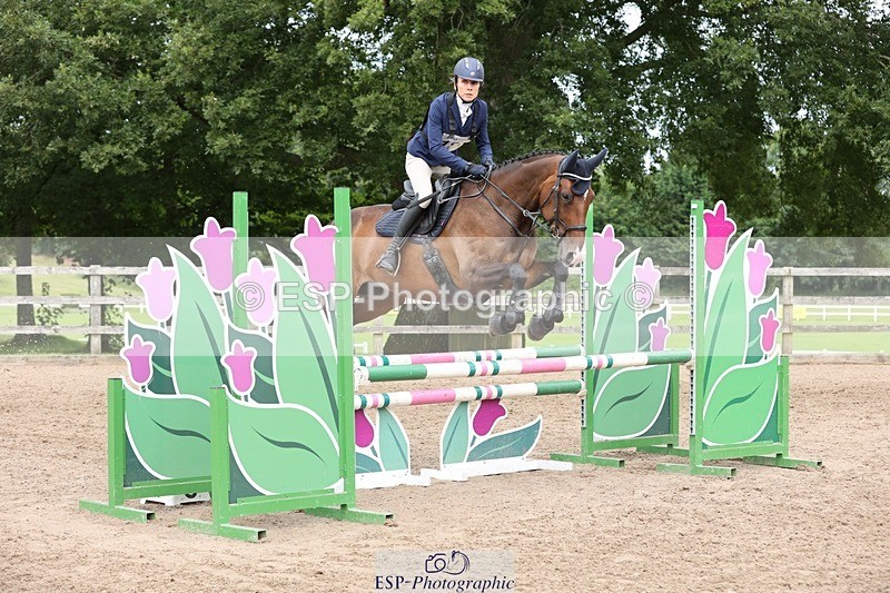 240803-140806-05930 - 181-Charlotte_Bradbury-KENSINGTON_EMPIRE