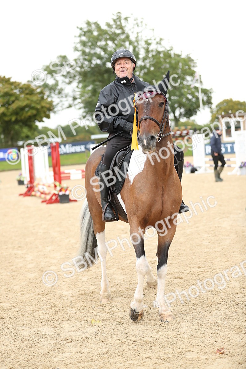 SBM_01020 - J27 - Senior Horse & Pony 50cm Championships
