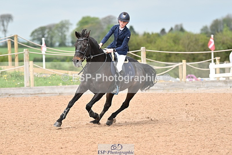 240506A-115033-08631 - Cls 4 Blue Chip Pony Newcomers & 1m Open