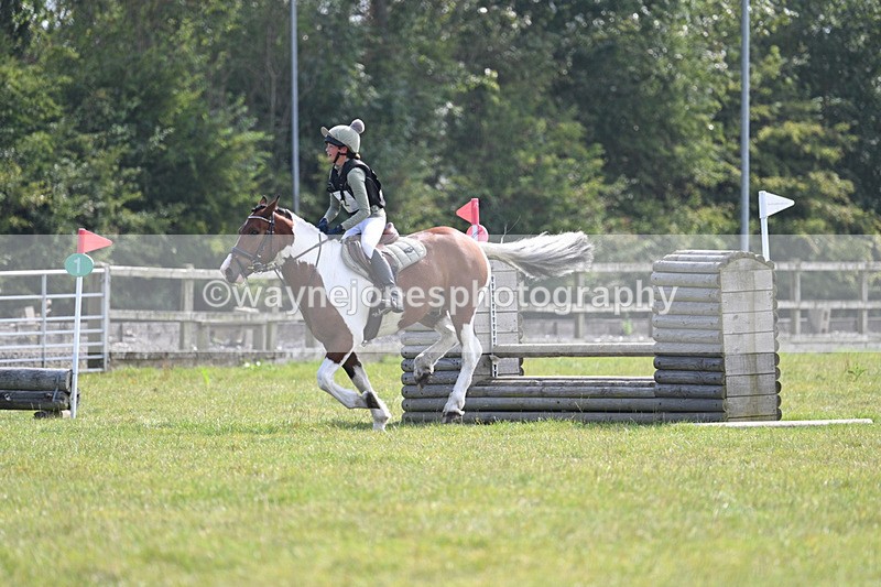 WJ7_7836 - 60cm XC Time 14:21 to 14:47