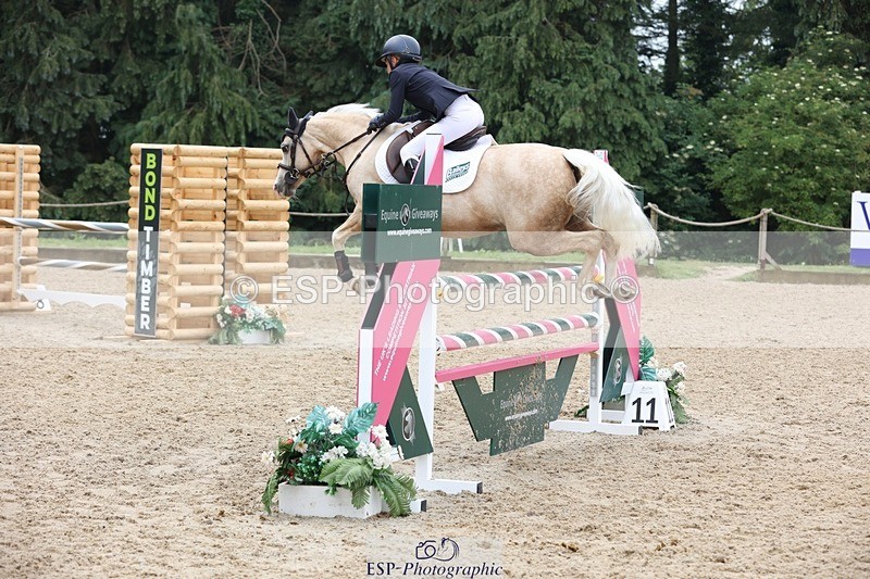 230618-103701-10234 - Cls 19 Pony Intro 1m