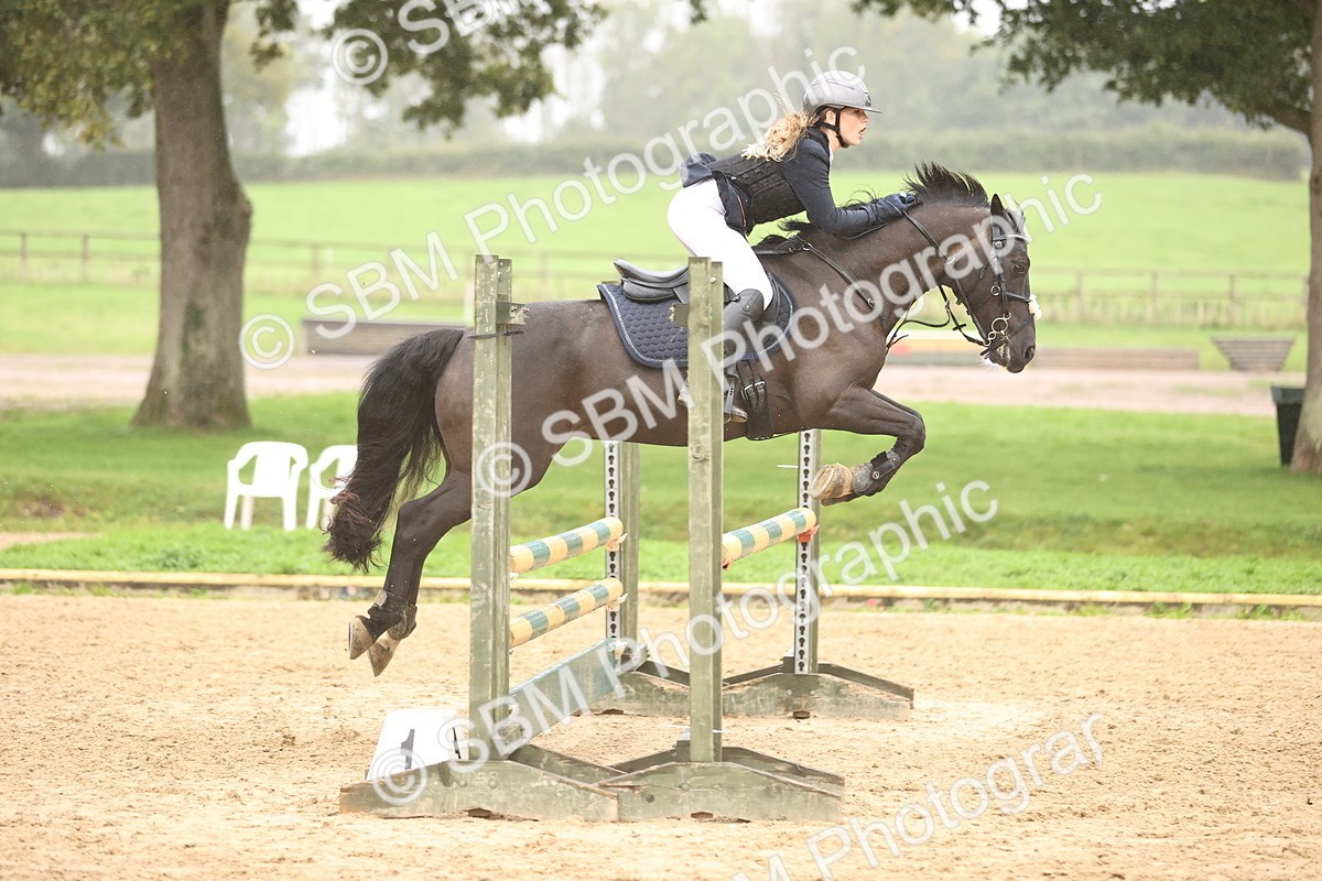 SBM_73566 - J19 - Junior Horse & Pony 90cm Supreme championship