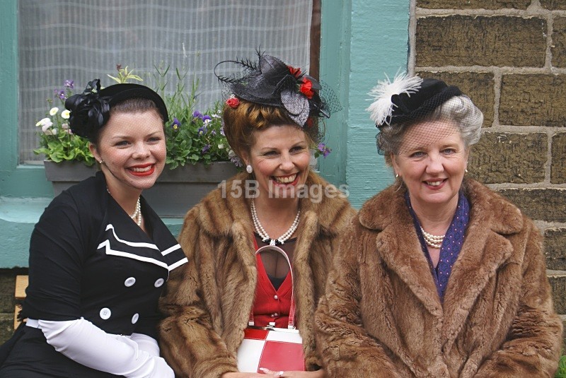Haworth 127 - Haworth 1940's weekend 14th & 15th May 2011