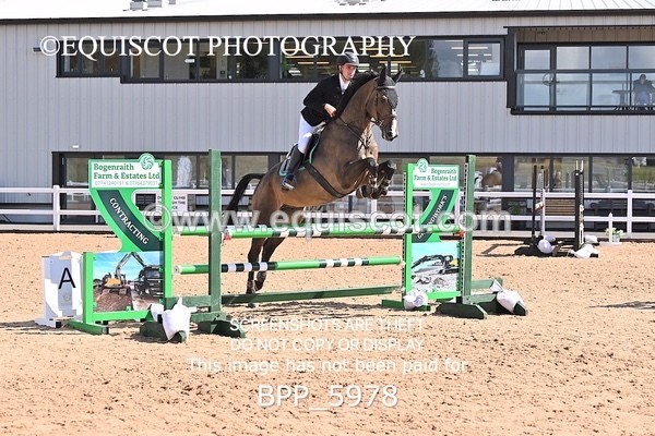 BPP_5978 - CLASS 10 THURS Nupafeeds Senior Dicovery/1m open