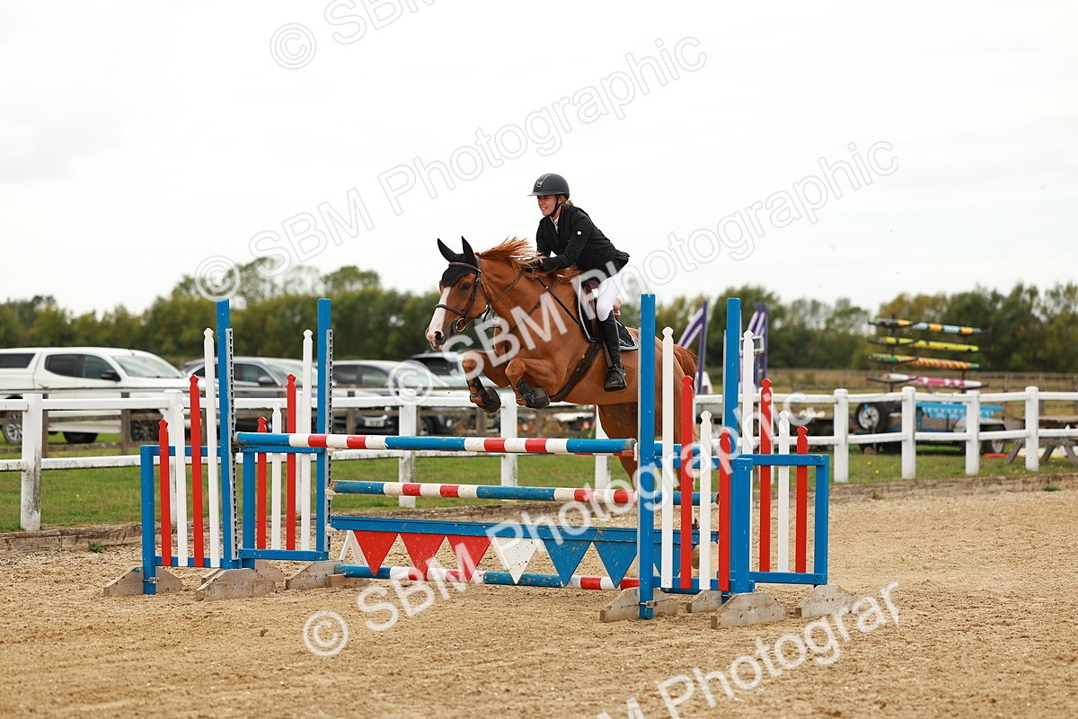 SBM_001617 - Class 4 - Senior Newcomers - 1.10m