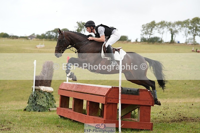 250831-114448-07638 - I-422-Lizzie.Luxton