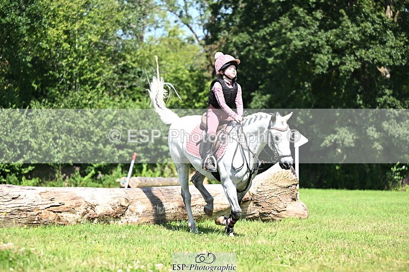 240729B-144702-02850 - Abbie's Group XC