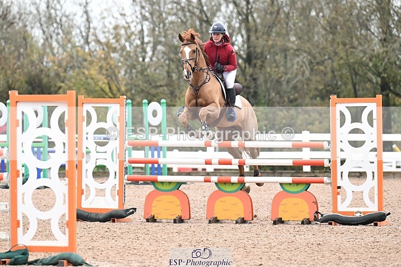 251105-141016-00795 - Cls 06 Fox & 1.20m