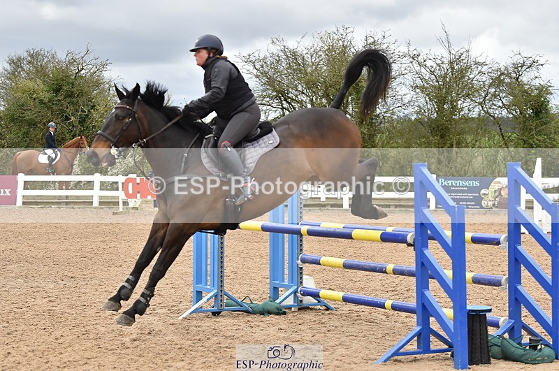 240403A-132408-00599 - Cls 3 Snr 1.05m