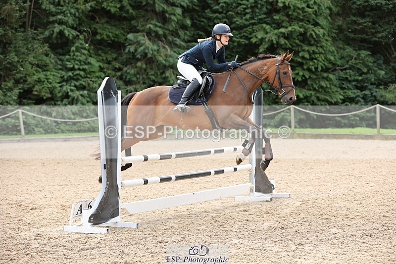 240817-093612-00330 - 02A Snr Brit Nov