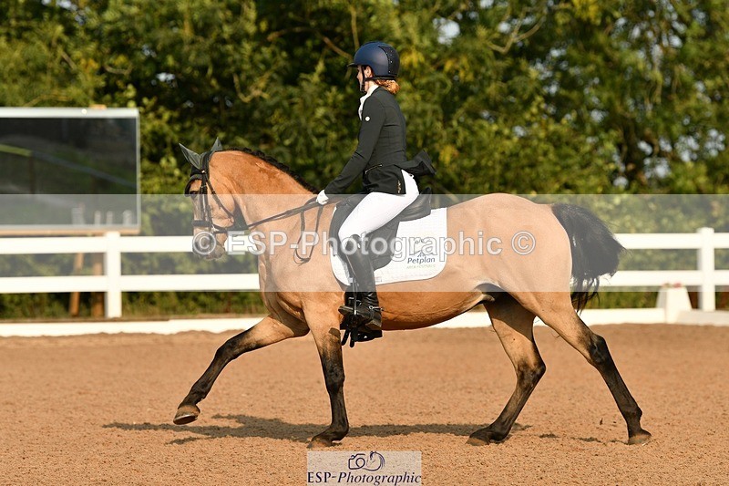 250817-090925-06784 - 065-Nicky.TurriffMyshall.Robby