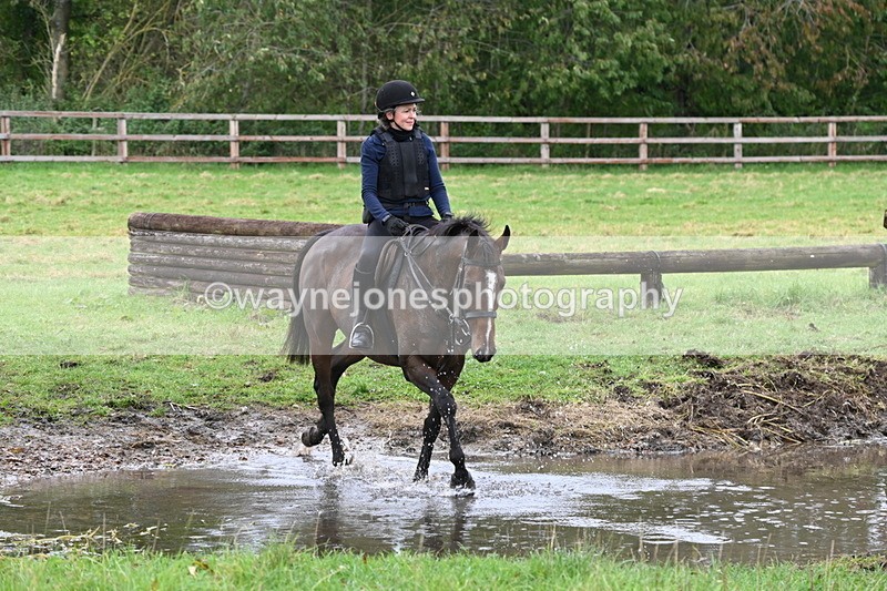 WJ6_5826 - Time at Photographer 12:31 to 12:40