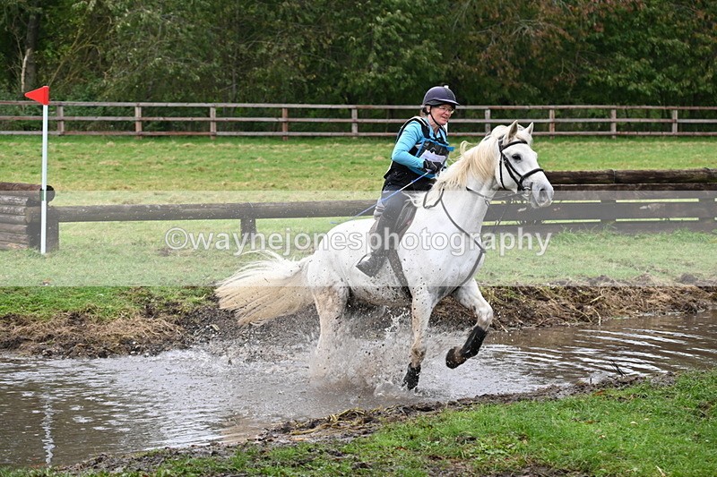 WJ6_7835 - Time at Photographer 13:23 to 13:49