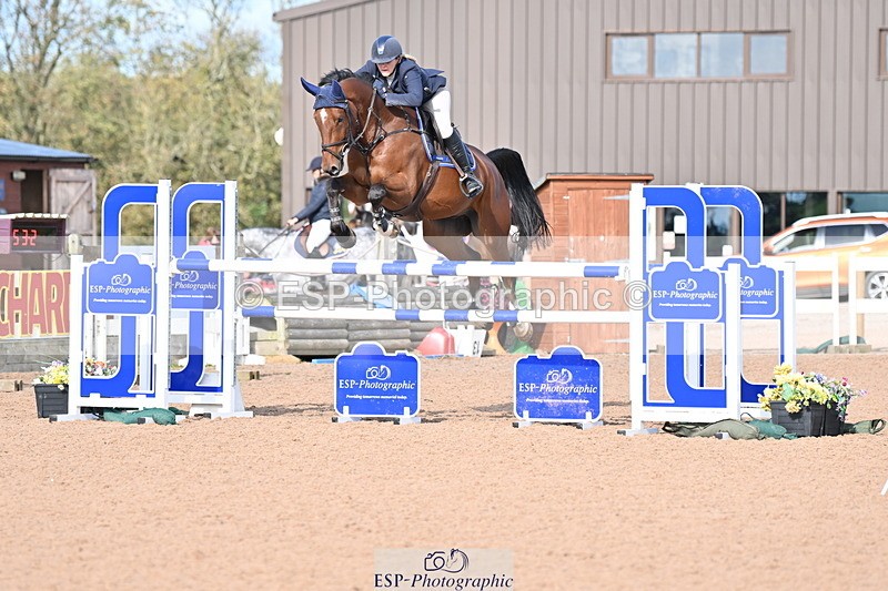 231015A-124754-07999 - Cls 30 Foxhunter & 1.20m Open