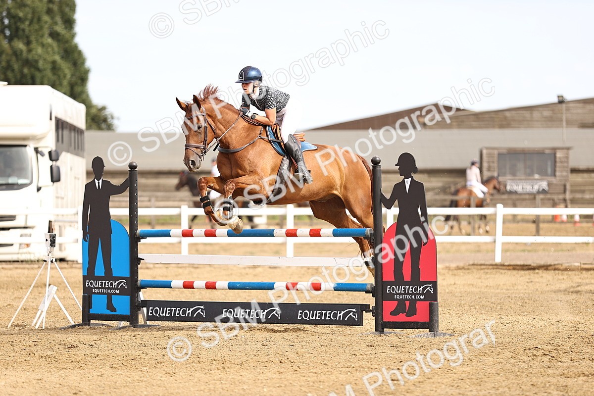 SBM_001553 - Class 6 - Senior Newcomers 1.10m