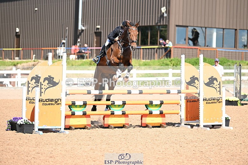 240914A-140700-07535 - Cls 24-S 1.05m Amateur Qualifier