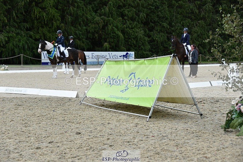 230813-163402-08286 - Elem Bronze Presentations