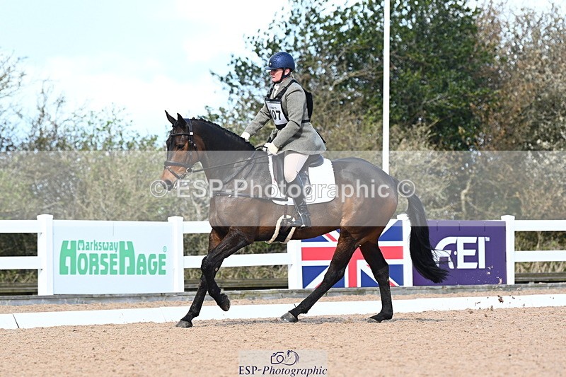 240323A-110118-02486 - DR Novice 24