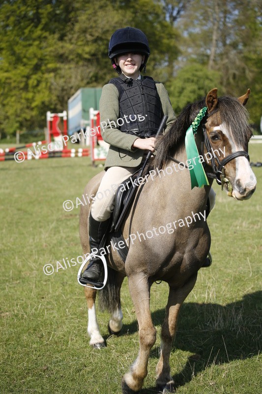 20250427-0471 - Class 12 - Rookie Jumping 40cm