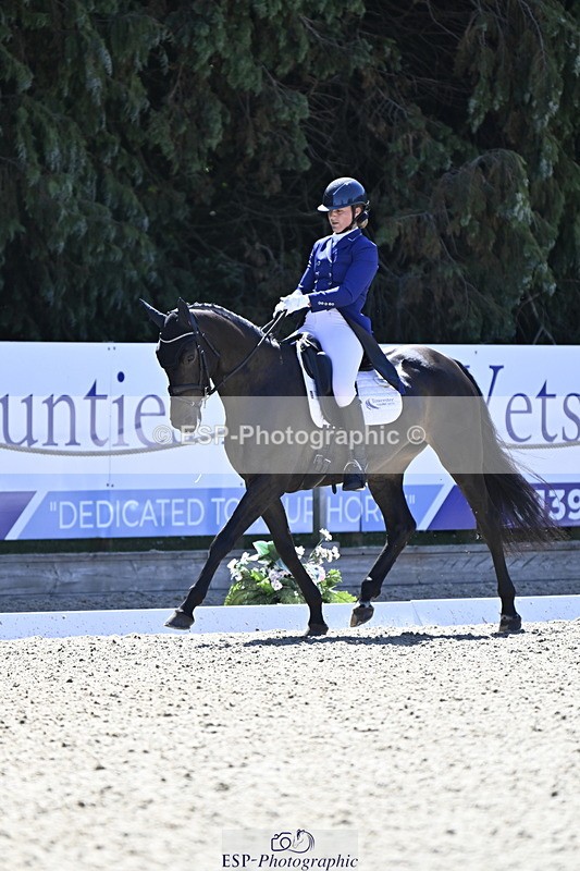 250522A-111442-03041 - B-316-Jasmine.Holmes-ARENT.I.LUCKY