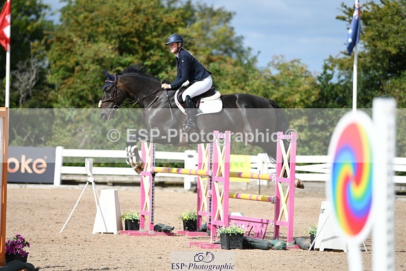 250801-101920-04239 - Cls 21 A&B Snr Disc & 1.00 Open