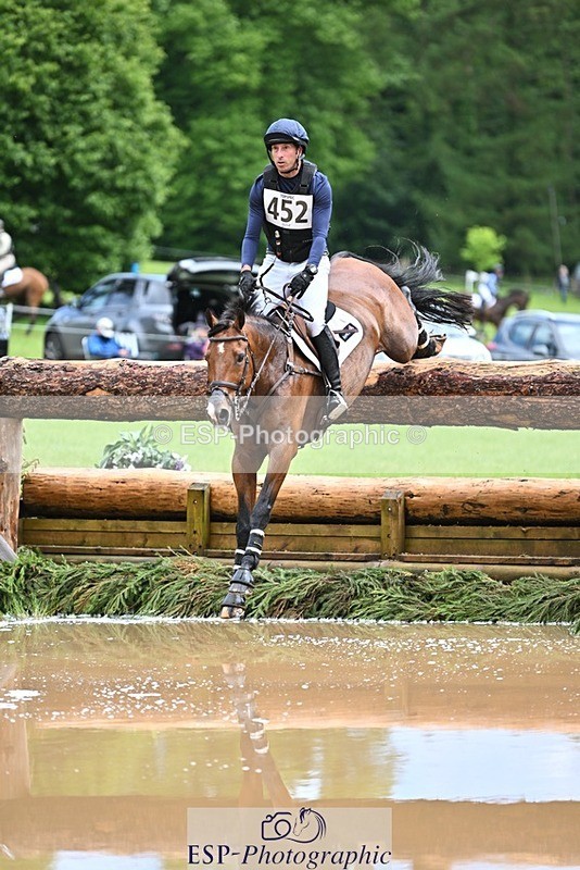 240526-141418-23833 - 449-REDFIELD_FYRE-Cassie_Sanger