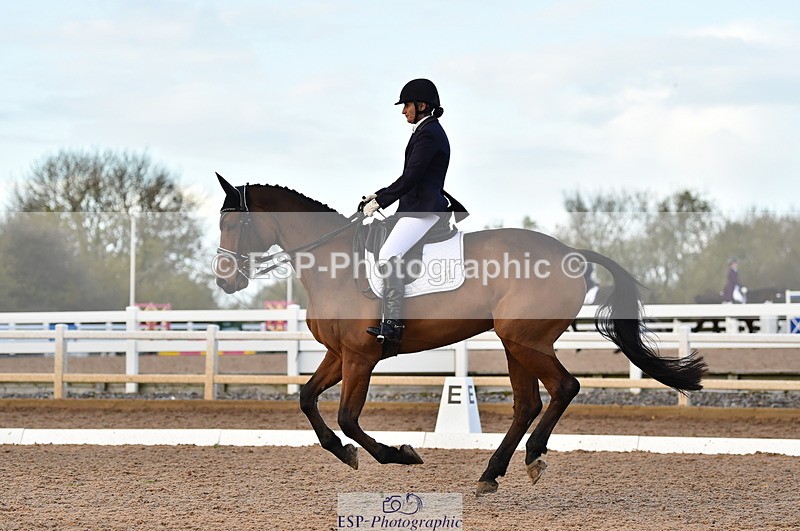 231104A-151022-02276 - Cls 14 Adv Medium 98