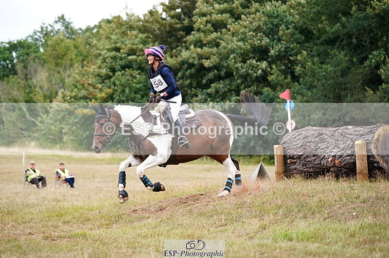 250802A-144410-05490 - F-258-Rachael.Whittaker-STAR