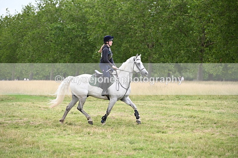 WJ6_4712 - Time at Jump 13:04 to 13:34