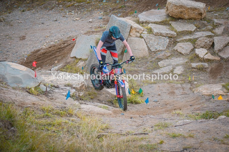 DSCF1869 - Ripon MC Summer series Main - 27/09