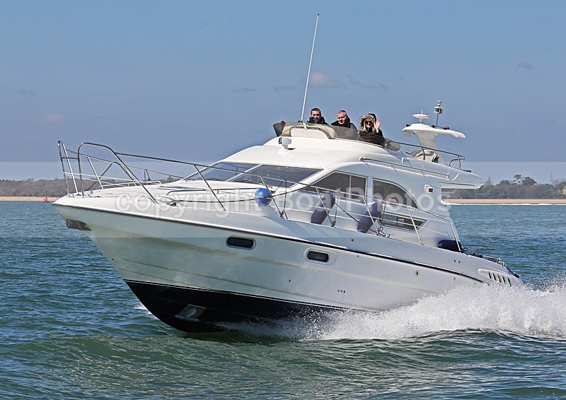 130420 DESTINY SEALINE F33 WT7A4547 - Flybridge Cruisers