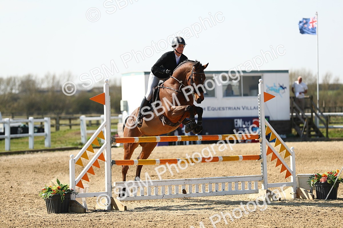 SBM_001158 - Class 4 - Senior Newcomers - 1.10m