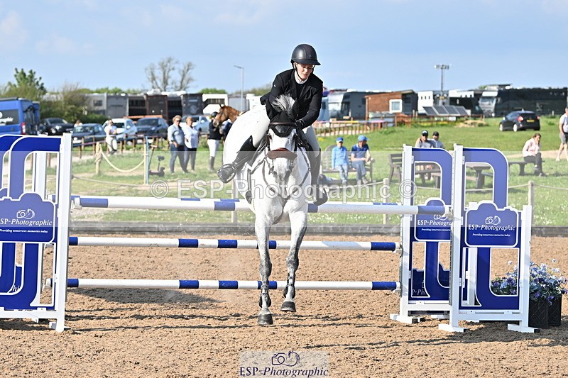 240509A-173600-03582 - Cls 12 Chard Equ Speed Derby