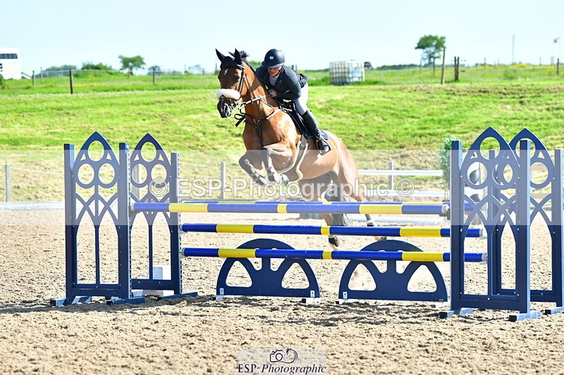 230527A-093744-03015 - Cls 13 Snr 1.05m + 1.10m Open