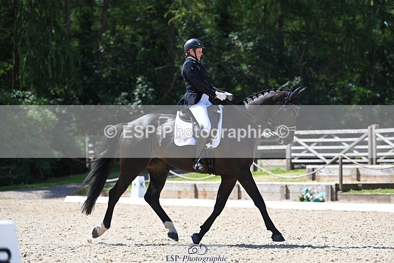 230811-122543-01276 - Cls 4 Adv Medium Silver