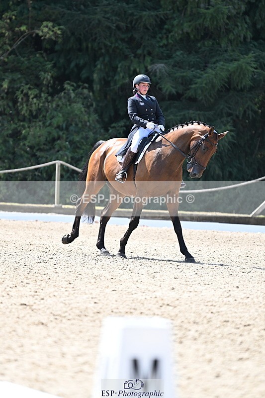 250810A-121158-06231 - 041-Laura.GreenIreldo.L