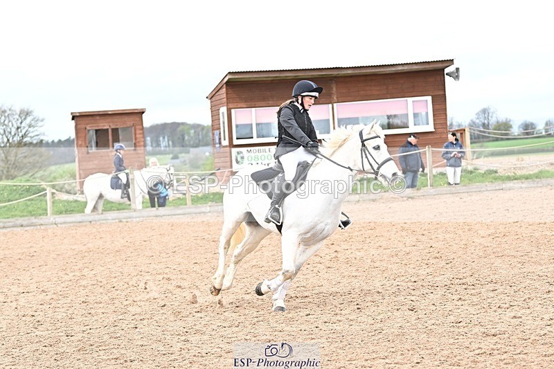 250414-105547-00311 - 80cm Round 1