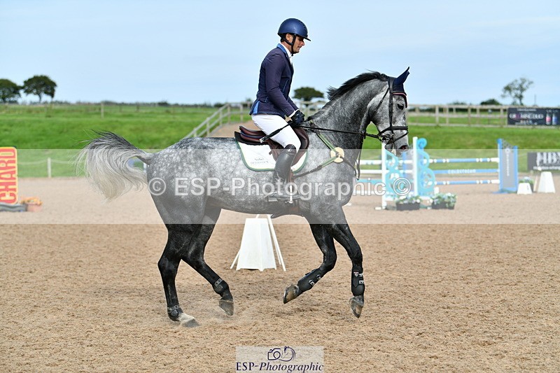 240915A-164935-11115 - Cls 30 Snr Foxhunter