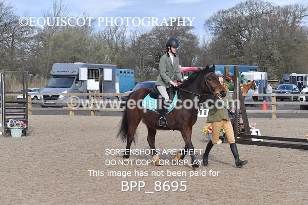 BPP_8695 - TRAINING STAKES